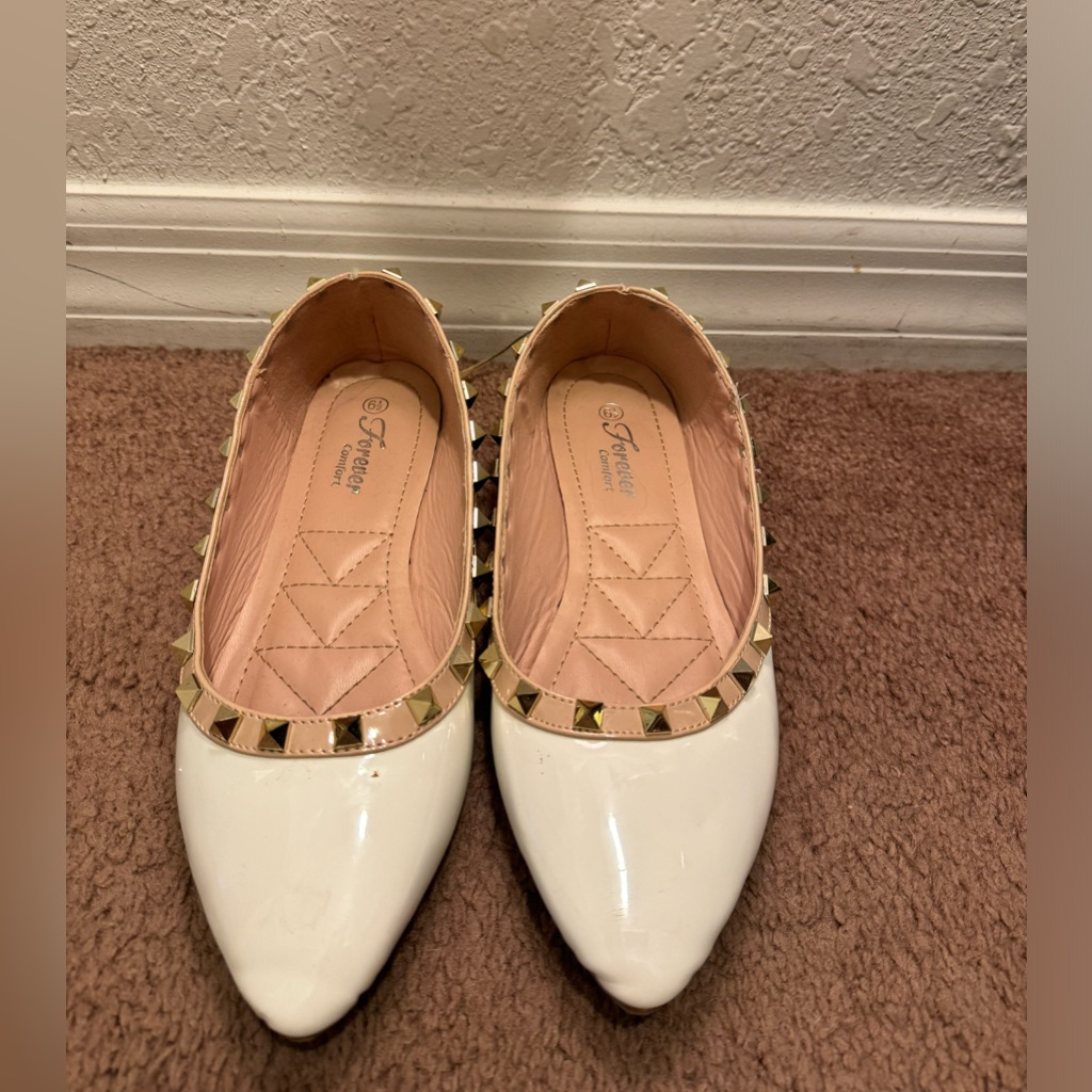 White Flat